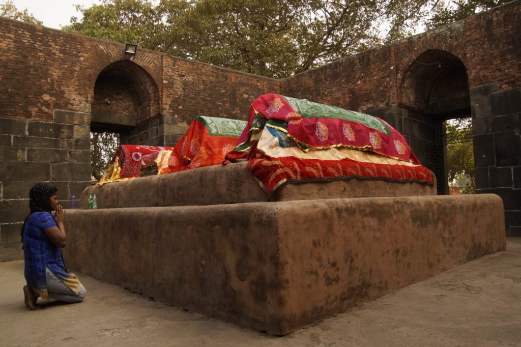 Zafar Khan Ghazi Mosque photography