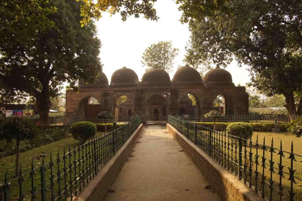 Zafar Khan Ghazi Mosque Photography
