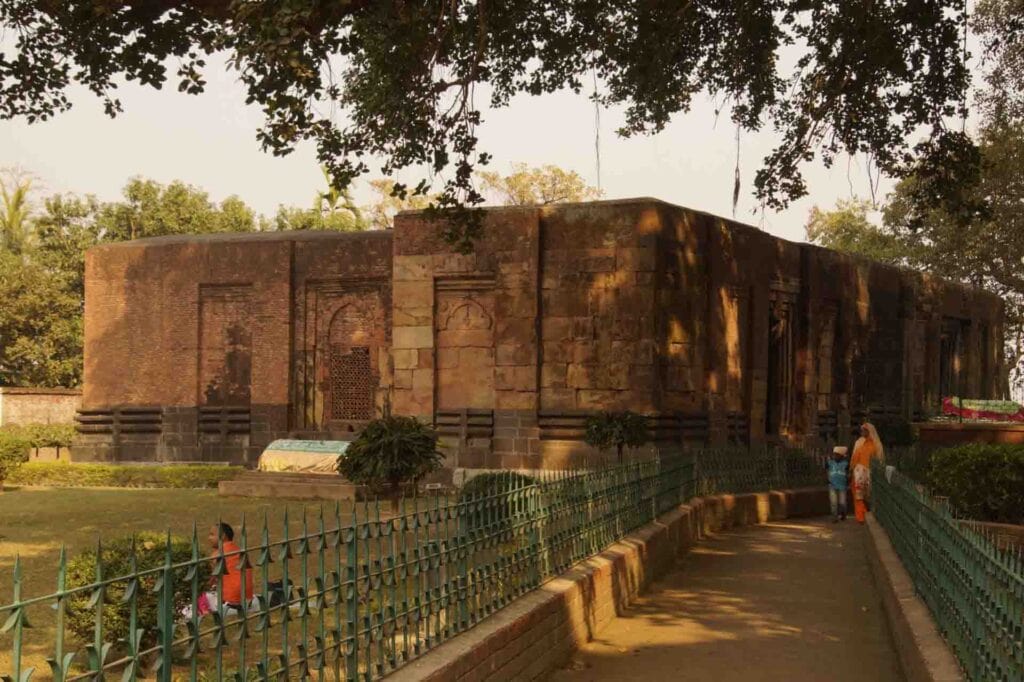 Zafar Khan Ghazi Mosque Photography