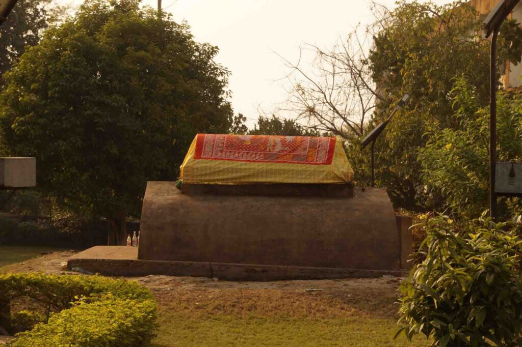 Zafar Khan Ghazi Mosque Photography